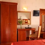 Hotel Serena Srl 3*