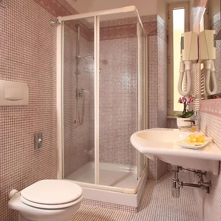 Отель Serena Srl Рим