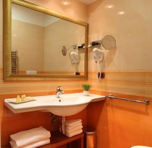 Serena Srl Hotel 3*