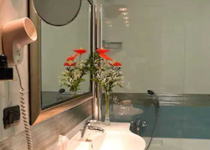 Hotel Serena Srl