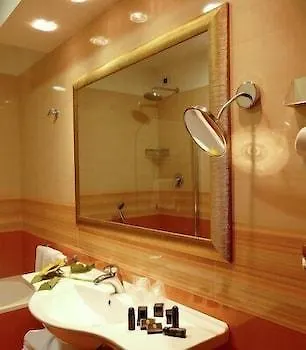 Serena Srl Hotell Rom