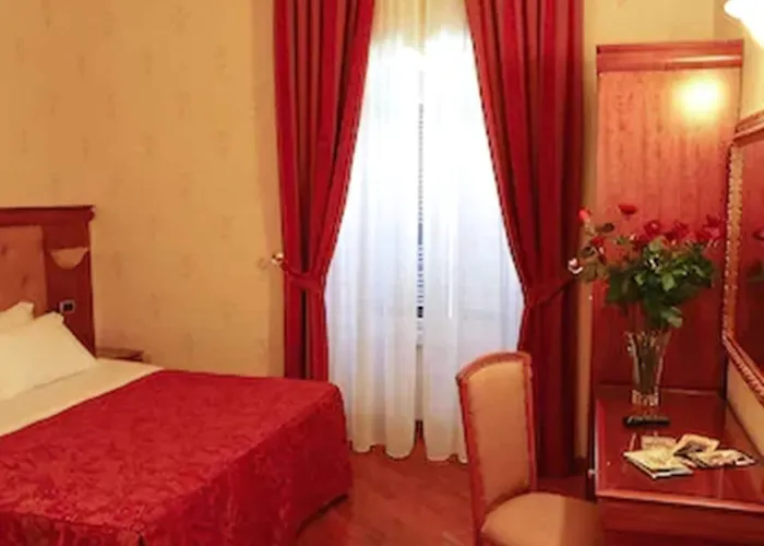 Serena Srl Szálloda 3*