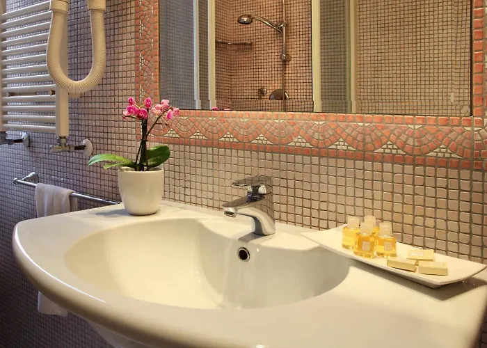 Serena Srl Szálloda